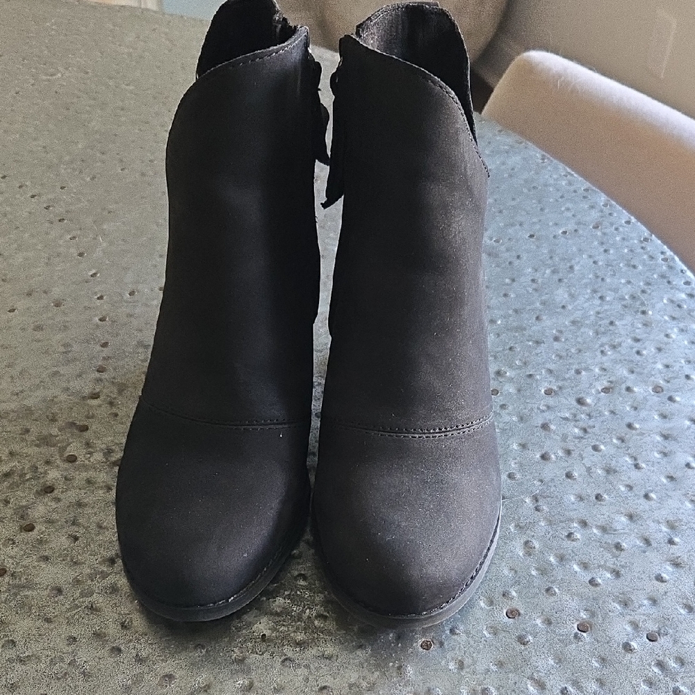 TOMS womens Insole Sutton Black Boot